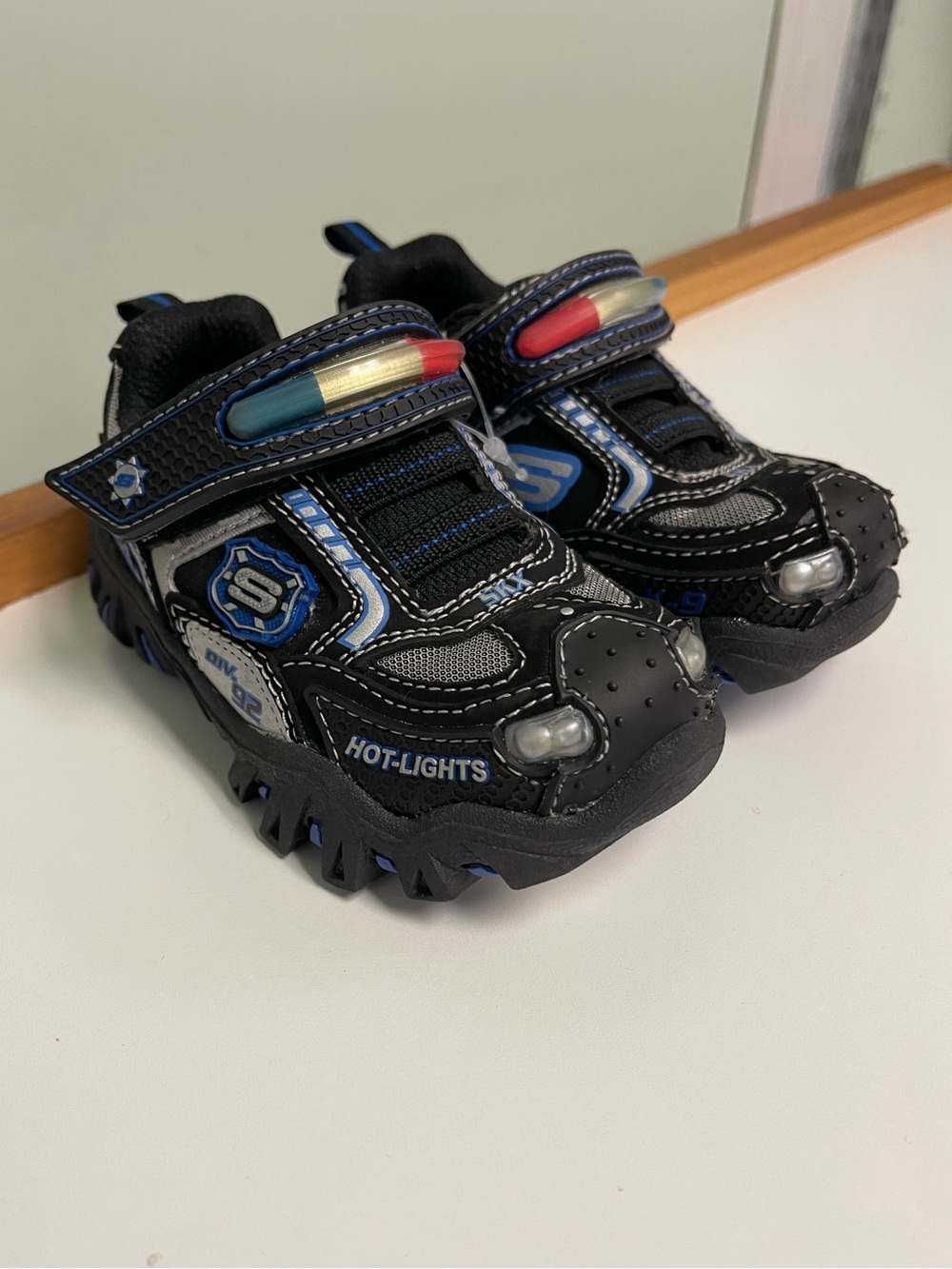 Sketchers Light Up Shoes